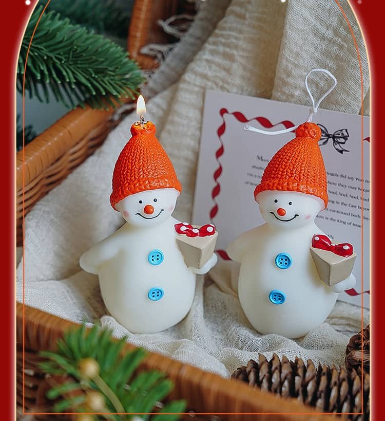 Handmade Little Snowman Scented Candle, Perfect Small Gifts for Christmas - Image 6